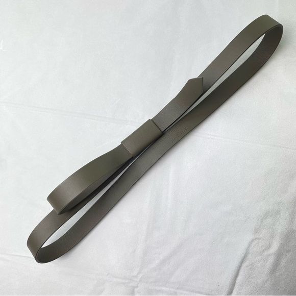 BALENCIAGA Designer Authentic Genuine Leather Olive Women’s Belt Size 100 - Picture 8 of 15